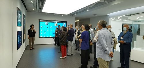 智慧银龄 乐享科技 海淀区委老干部局组织参观小米科技园暨文化交流活动